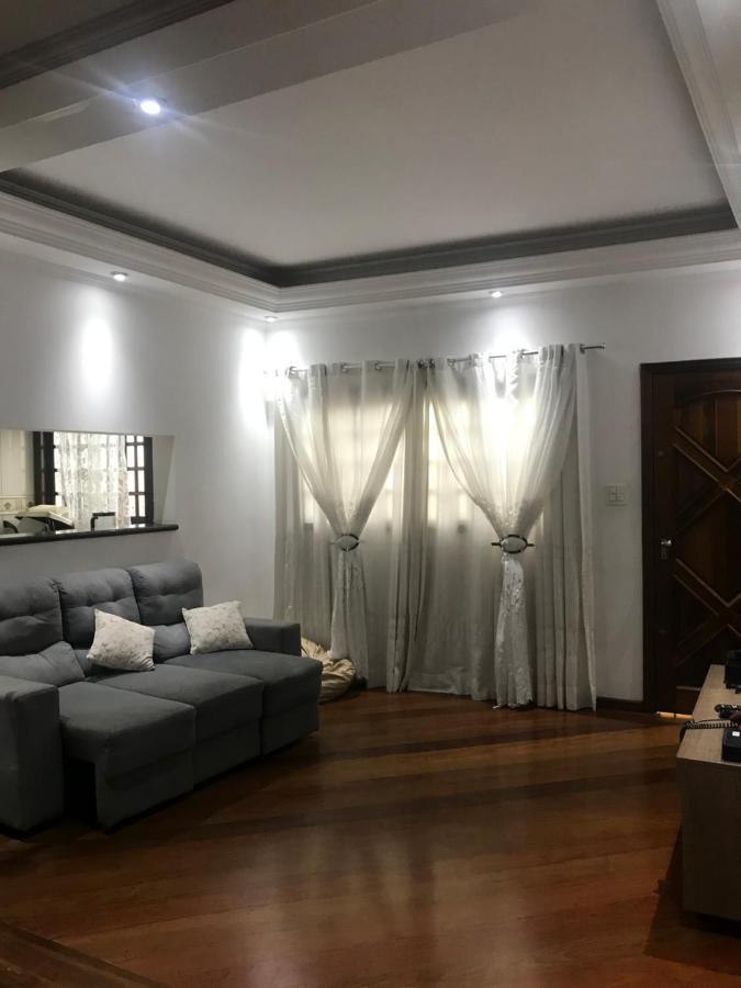 Hostel Gru Economico Com Quartos Individuais E Translado 瓜卢流斯 外观 照片