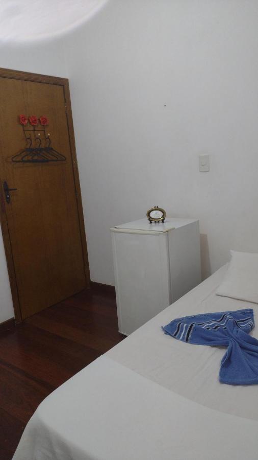Hostel Gru Economico Com Quartos Individuais E Translado 瓜卢流斯 外观 照片