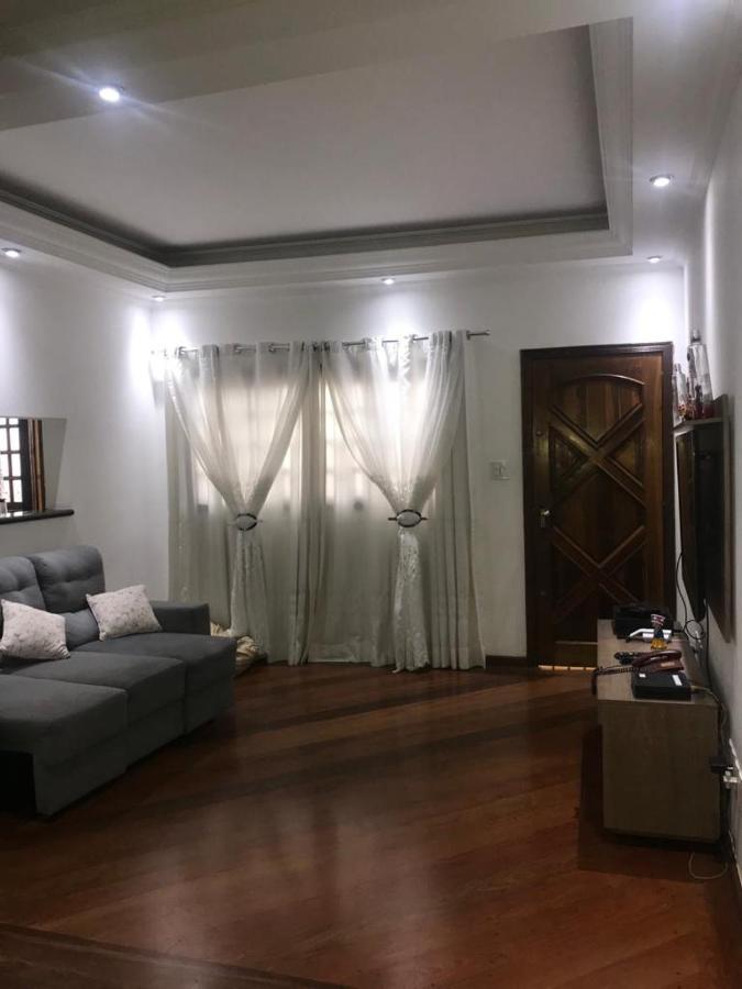 Hostel Gru Economico Com Quartos Individuais E Translado 瓜卢流斯 外观 照片